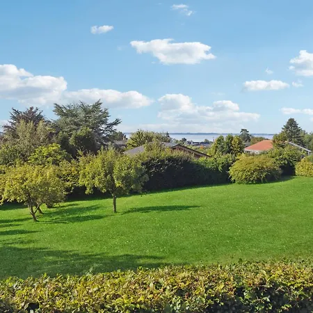 Holiday home 3 Bedroom Beautiful In
